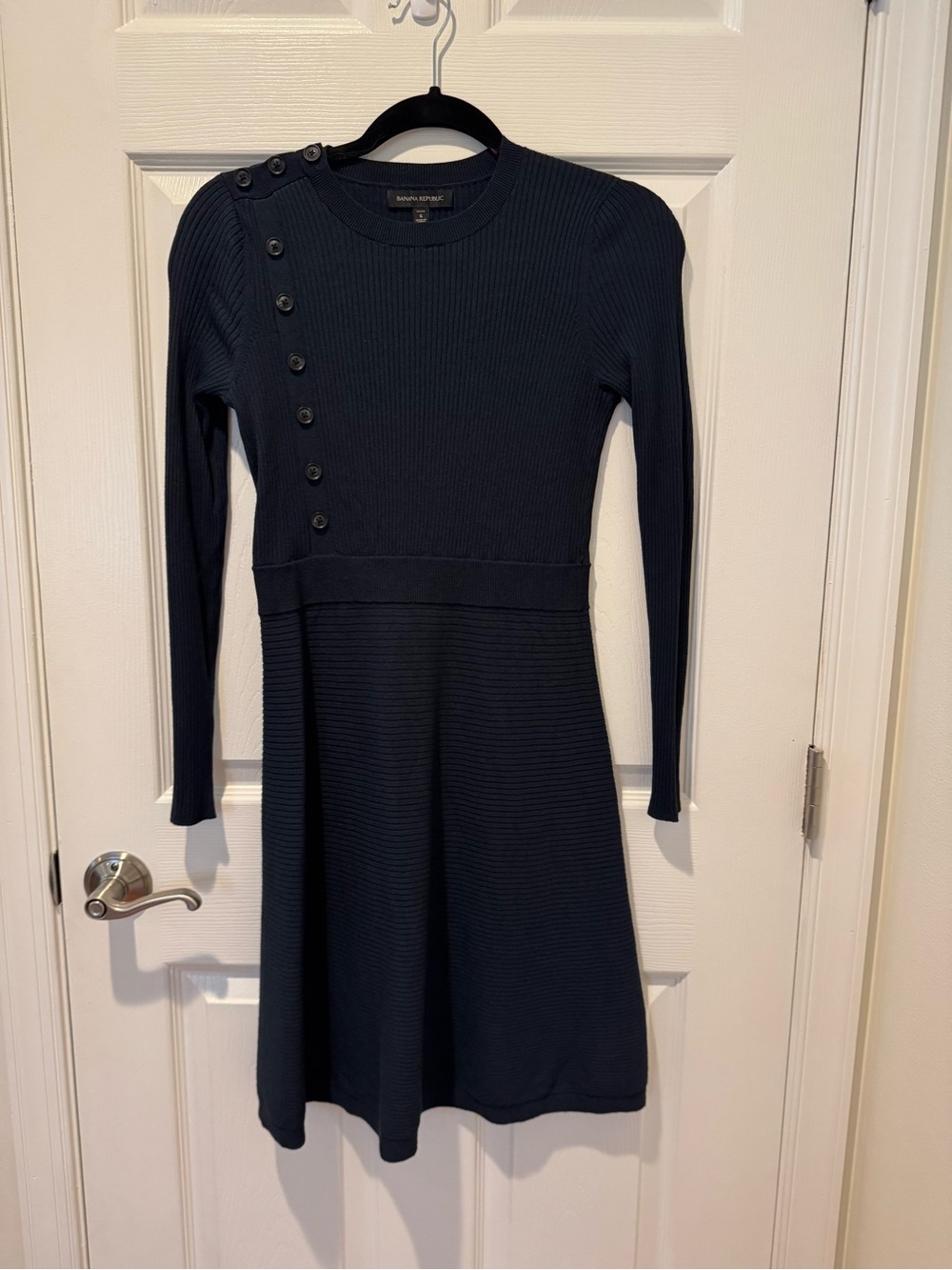 Banana Republic Navy Cotton Knit Ribbed Long-Sleeve Button-Accent Dress